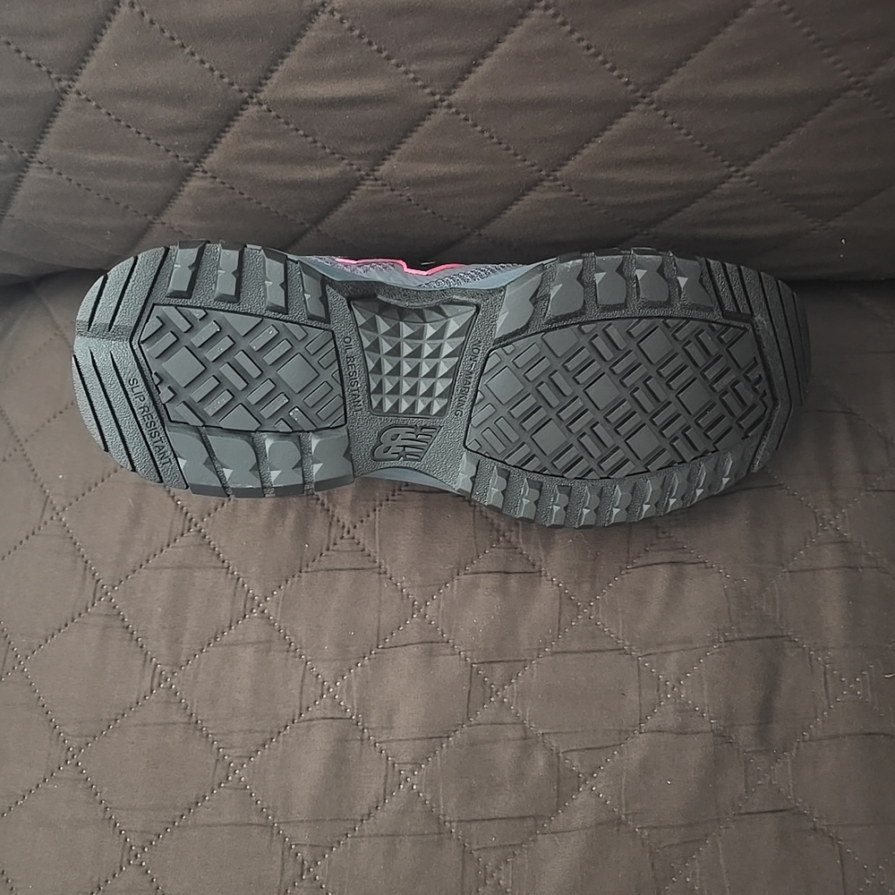 New Balance Women's Composite Toe 589v1 Industrial Shoe in Gray and Pink 8.5 NWT - Picture 5 of 7